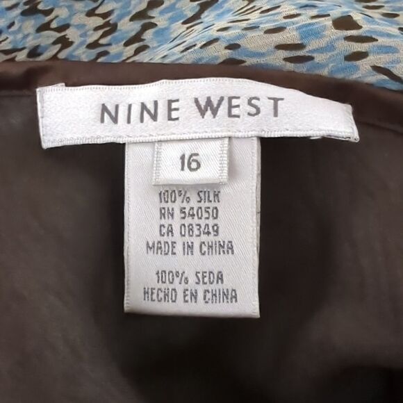 NWT Nine West Blue V Neck Tank Top - Picture 5 of 5